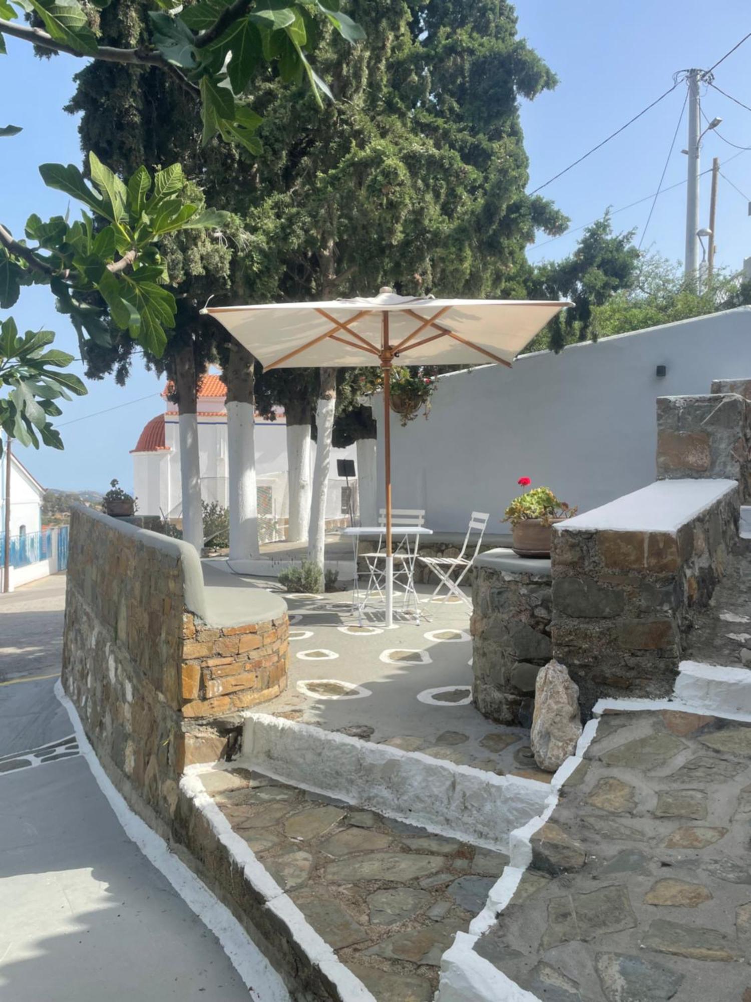 Casa Metropolis Βίλα Απέρι Εξωτερικό φωτογραφία