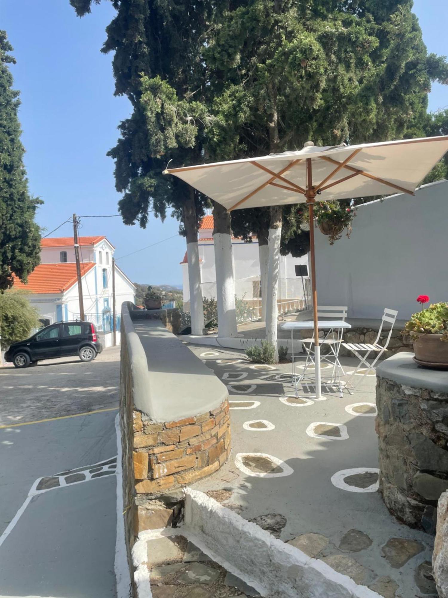 Casa Metropolis Βίλα Απέρι Εξωτερικό φωτογραφία